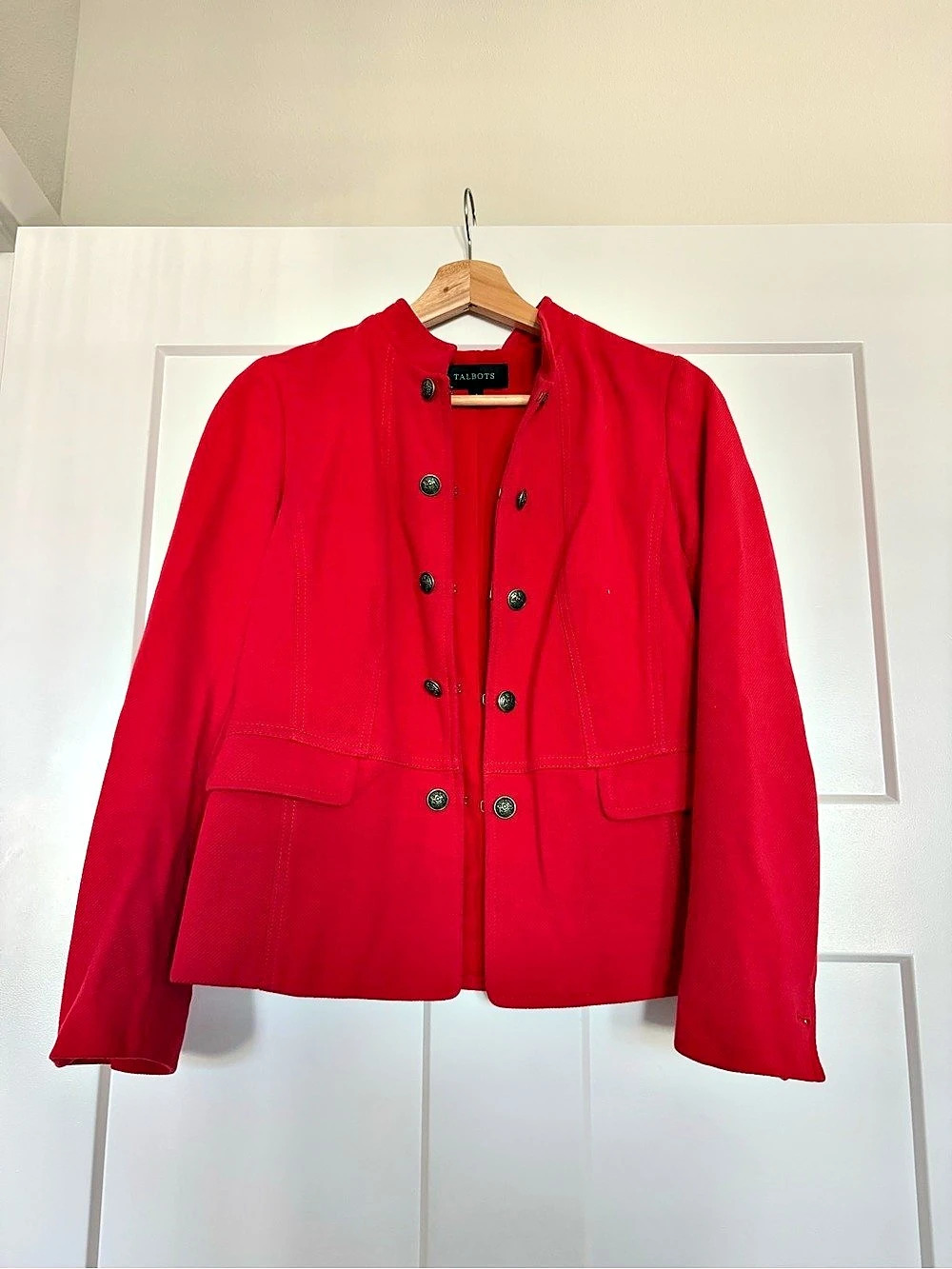 TALBOTS - red blazer (size 4)